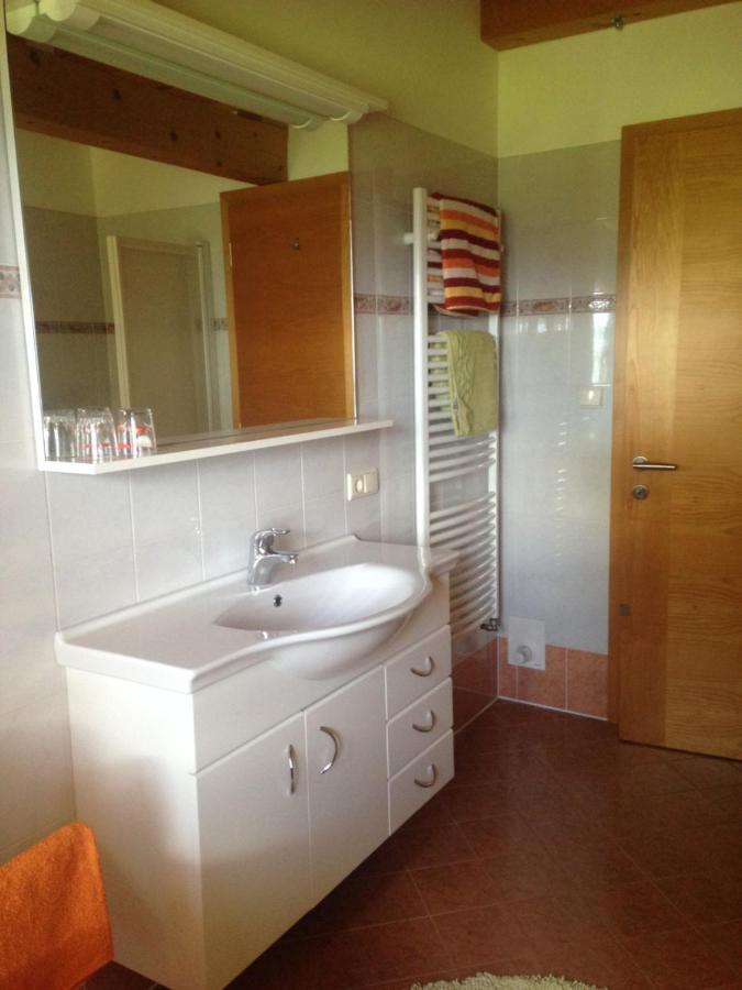 Ratzeshof Apartment กัสเตลรอตโต ภายนอก รูปภาพ